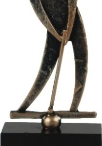 3012 Beeldje Golfspeler